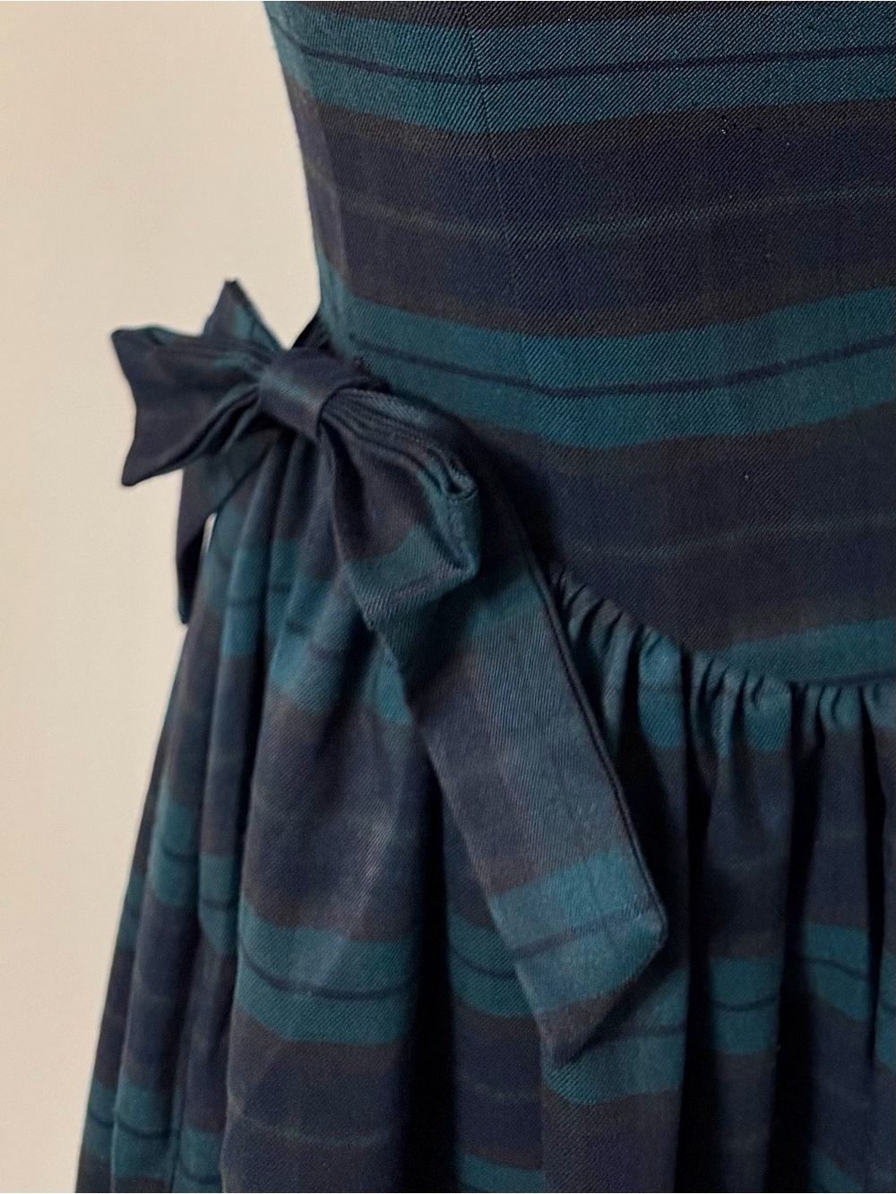 Avec Les Filles NWT Plaid blue green Square Neck Mini Dress Bow Detail 6 NWT - Picture 3 of 8
